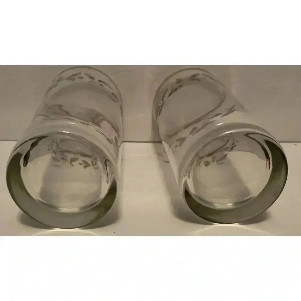 Lenox Holly & Berry Holiday Tall Glass Gold Trim‎ Set Of 2  6.25”H x 2 7/8”W